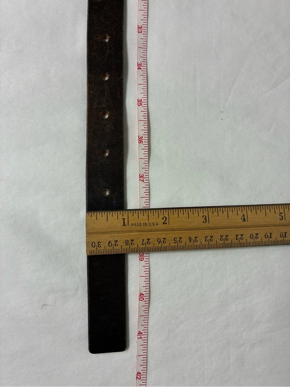 GAP Womens belt Sz M Brown Leather Silver Pyramid Studs